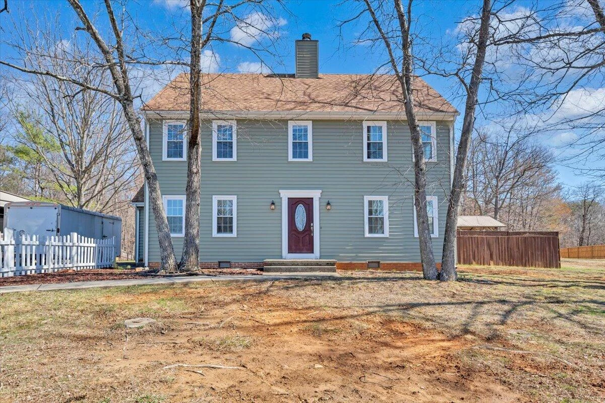 102 Chasewood LN