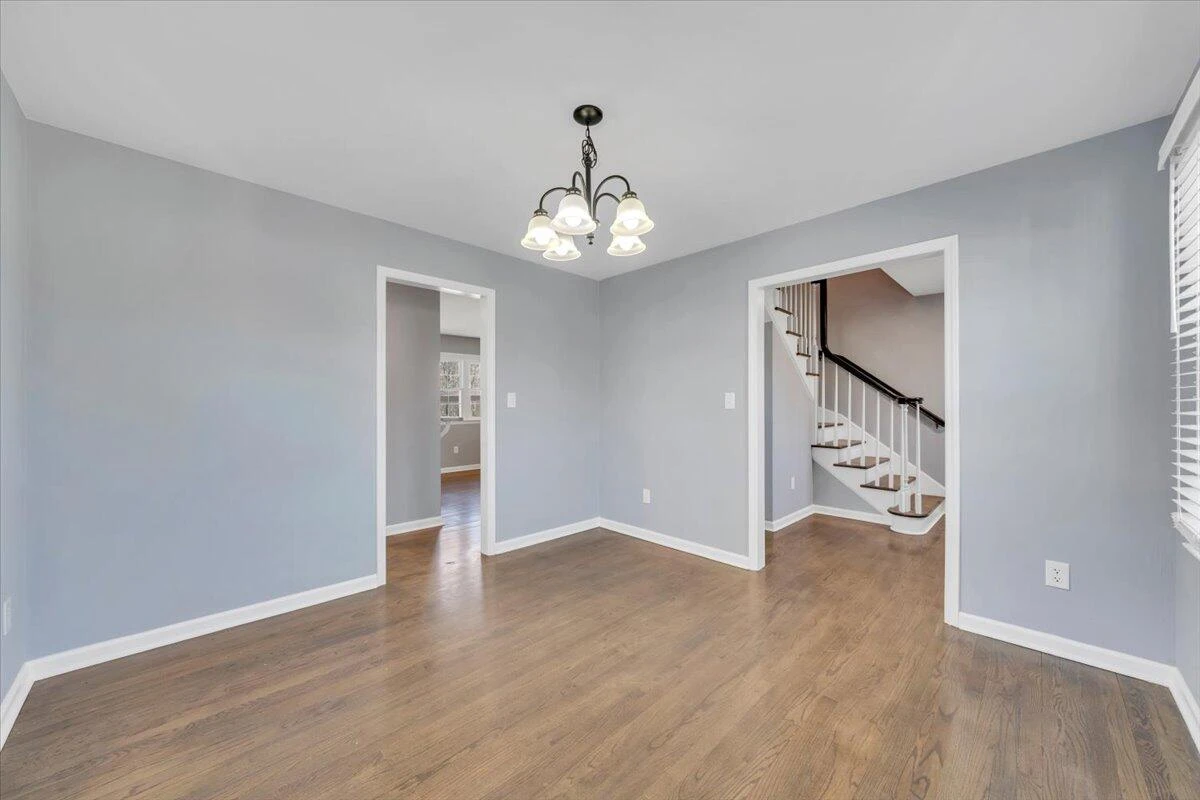 102 Chasewood LN - Photo 18