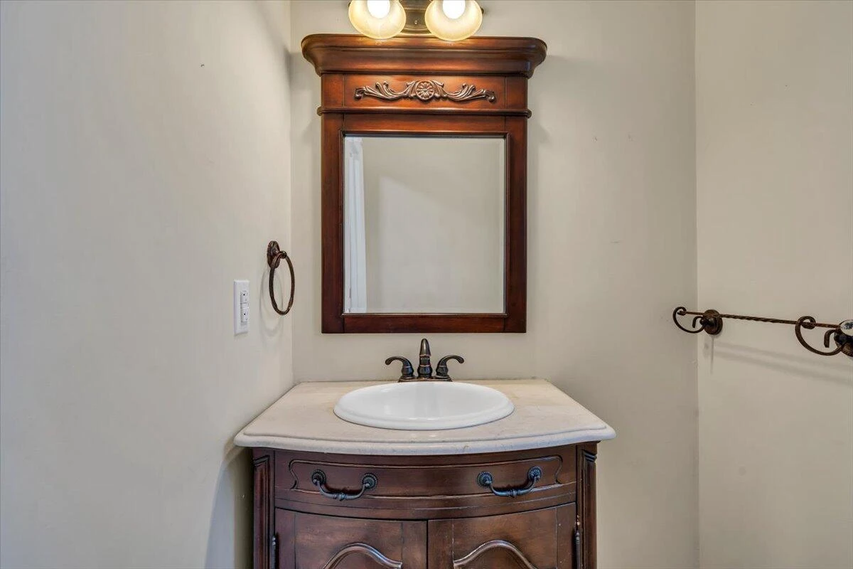 102 Chasewood LN - Photo 23