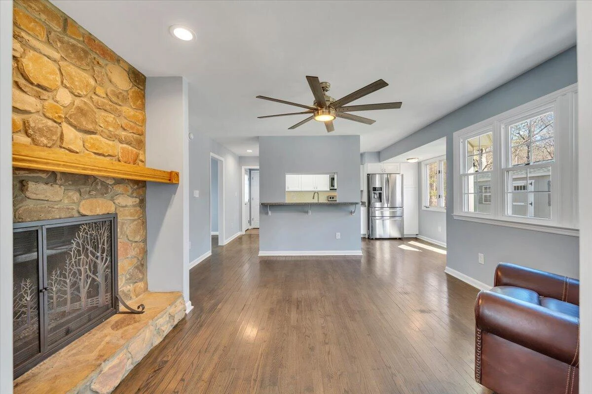 102 Chasewood LN - Photo 31