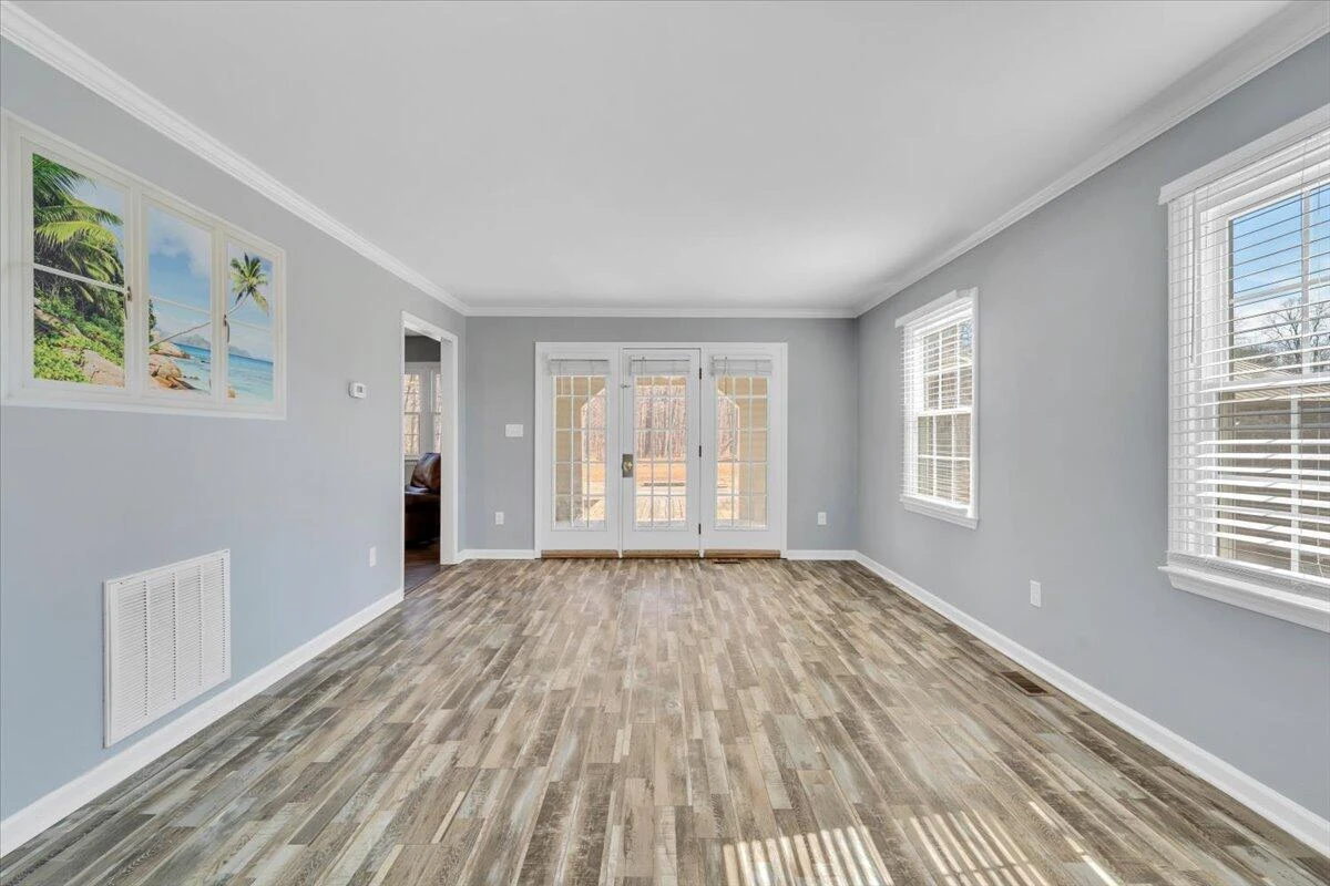 102 Chasewood LN - Photo 36