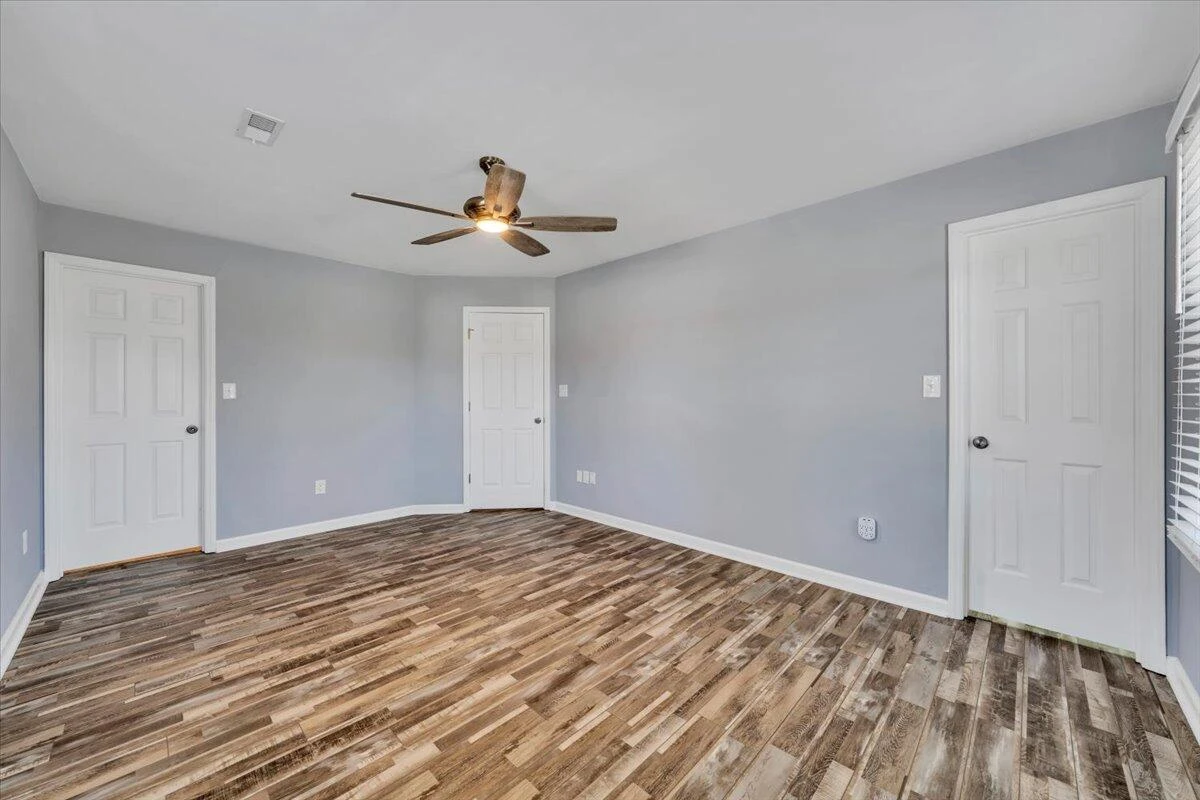 102 Chasewood LN - Photo 37