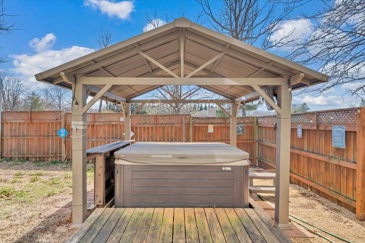 102 Chasewood LN - Photo 39