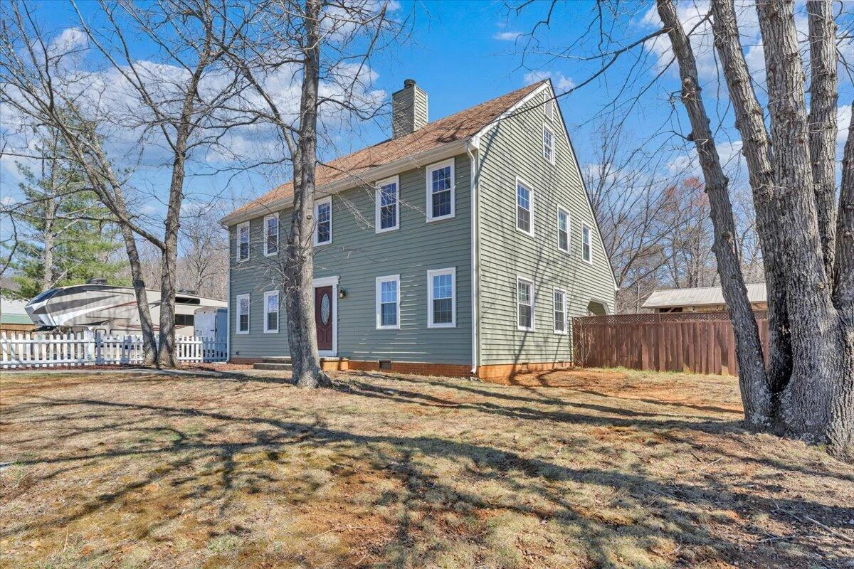 102 Chasewood LN - Photo 4