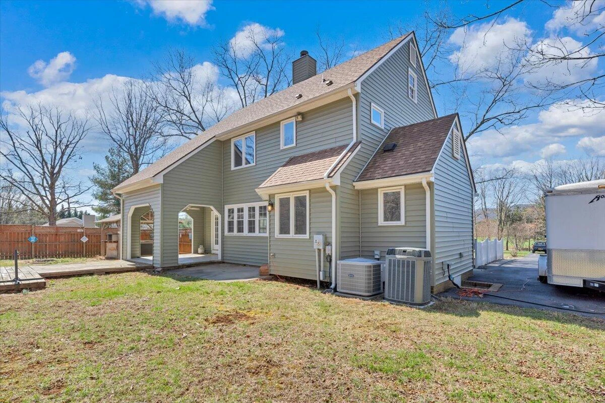 102 Chasewood LN - Photo 41