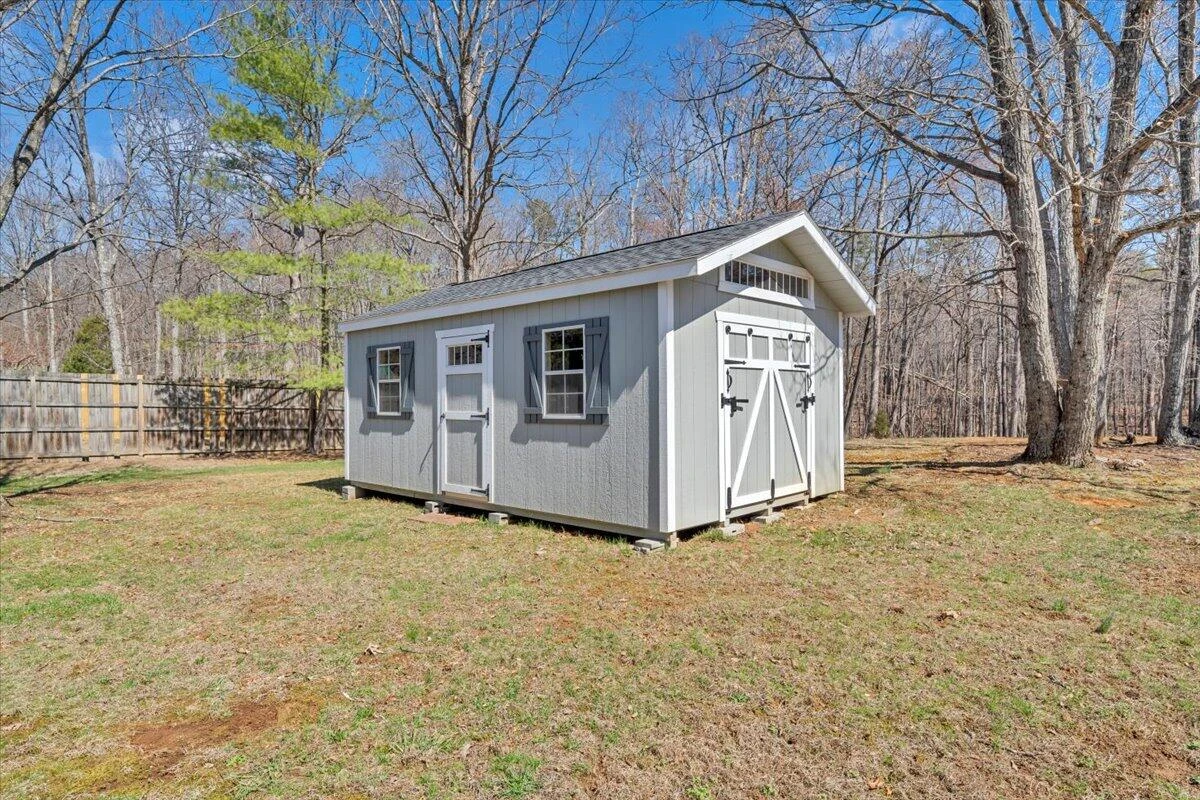 102 Chasewood LN - Photo 43