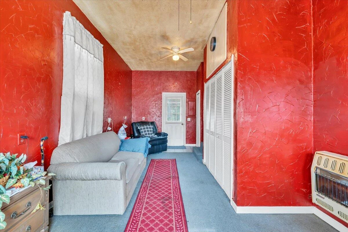 3222 Wentworth AVE NW - Photo 17