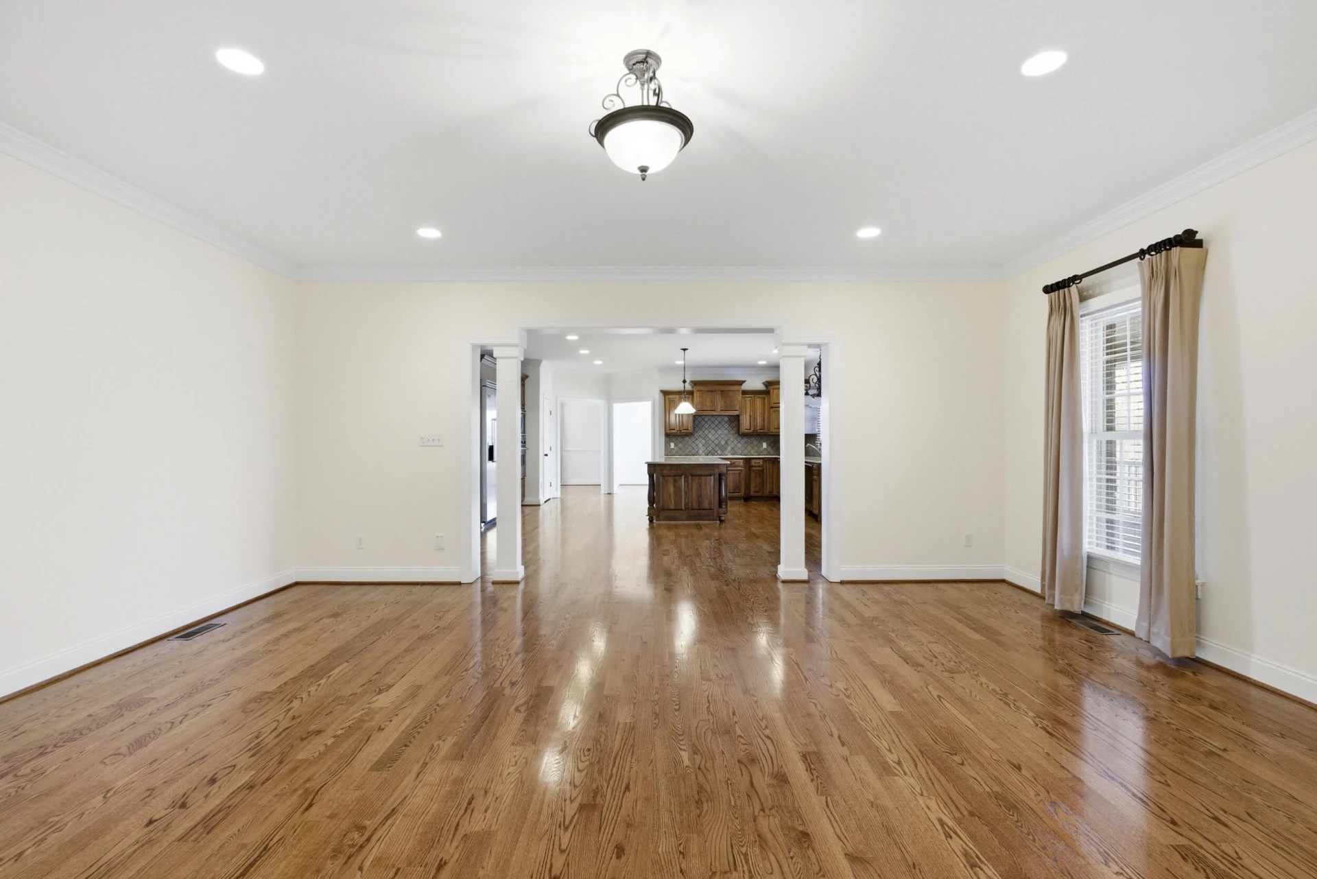1080 Remington RD - Photo 11