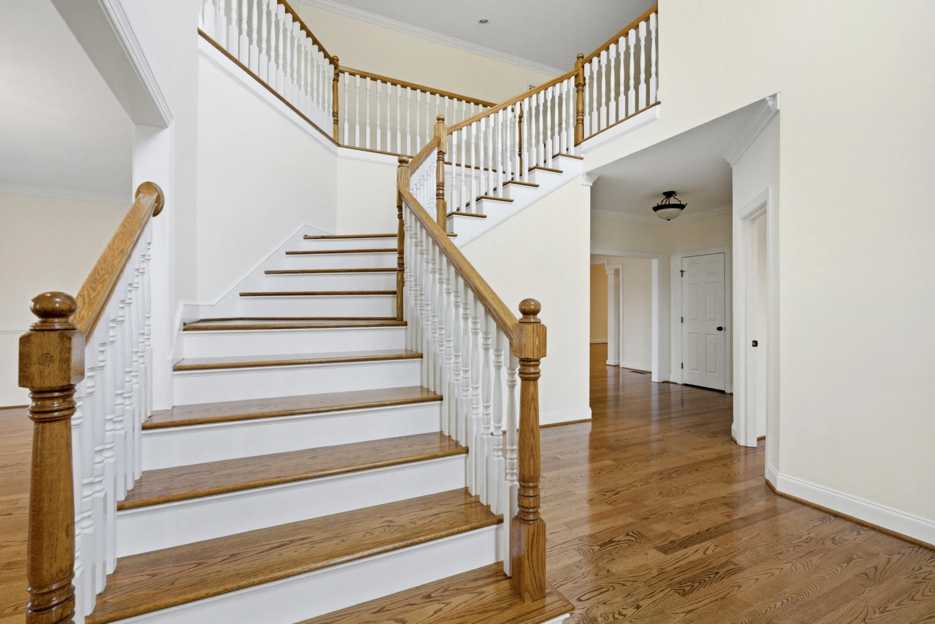 1080 Remington RD - Photo 18