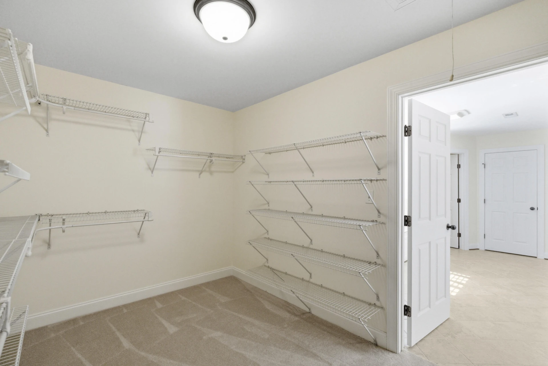 1080 Remington RD - Photo 33