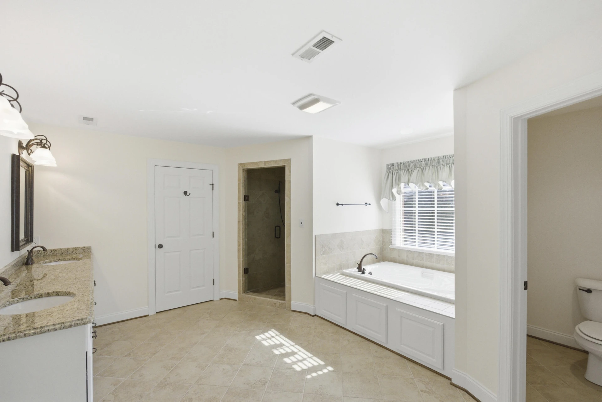 1080 Remington RD - Photo 34