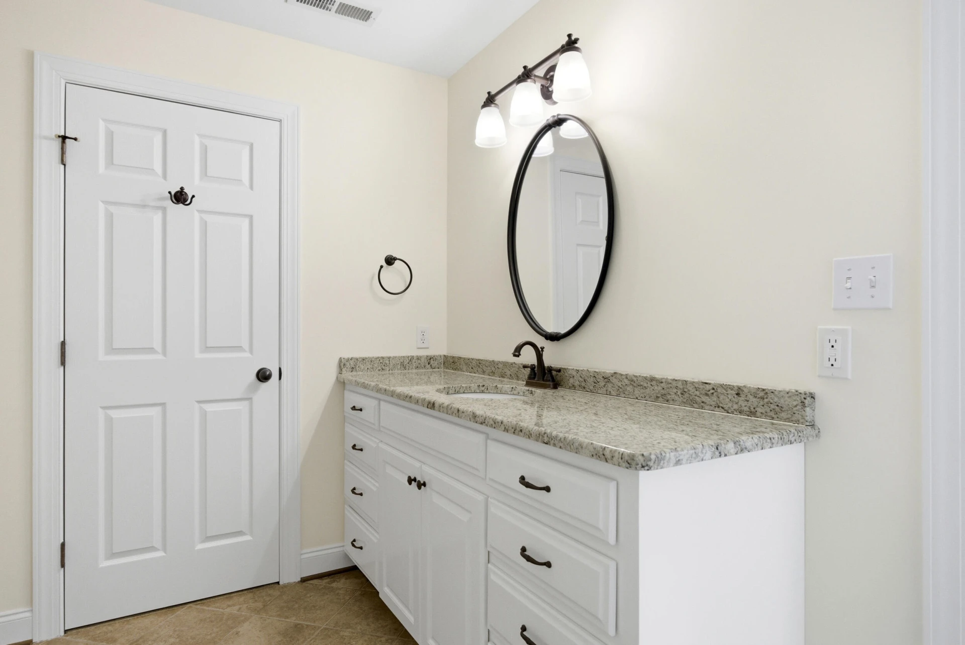 1080 Remington RD - Photo 39