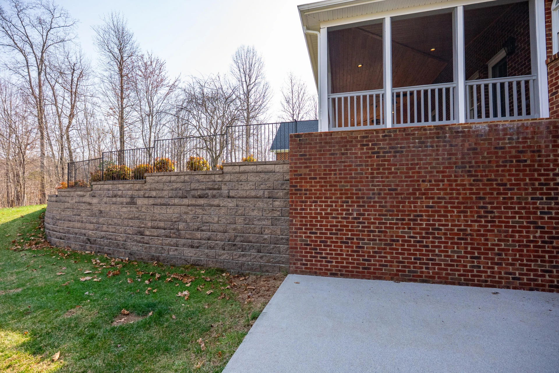 1080 Remington RD - Photo 63