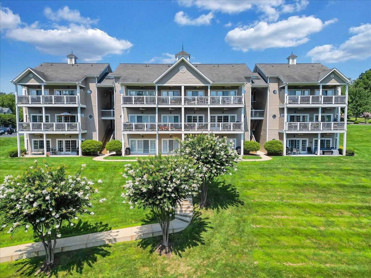 335 S Pointe Shore DR #308 - Photo 105