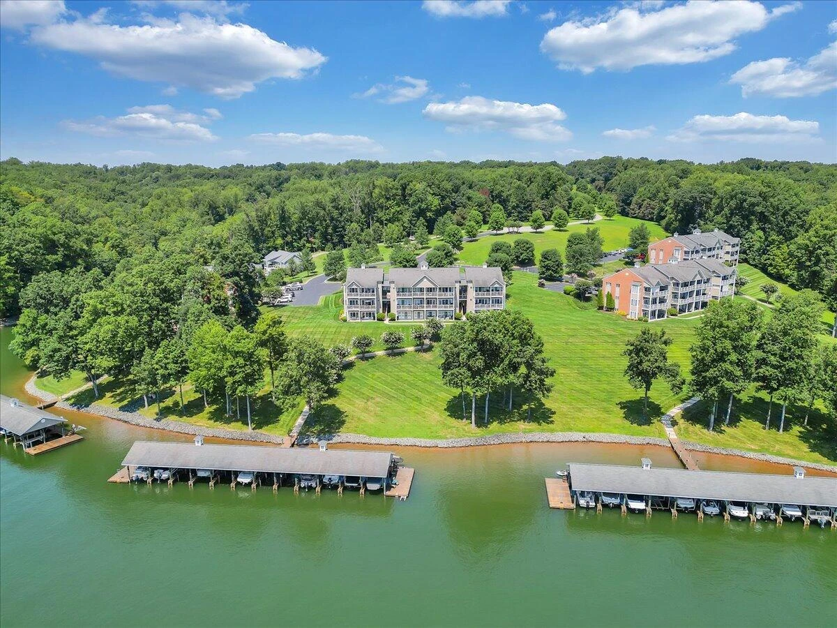 335 S Pointe Shore DR #308 - Photo 112