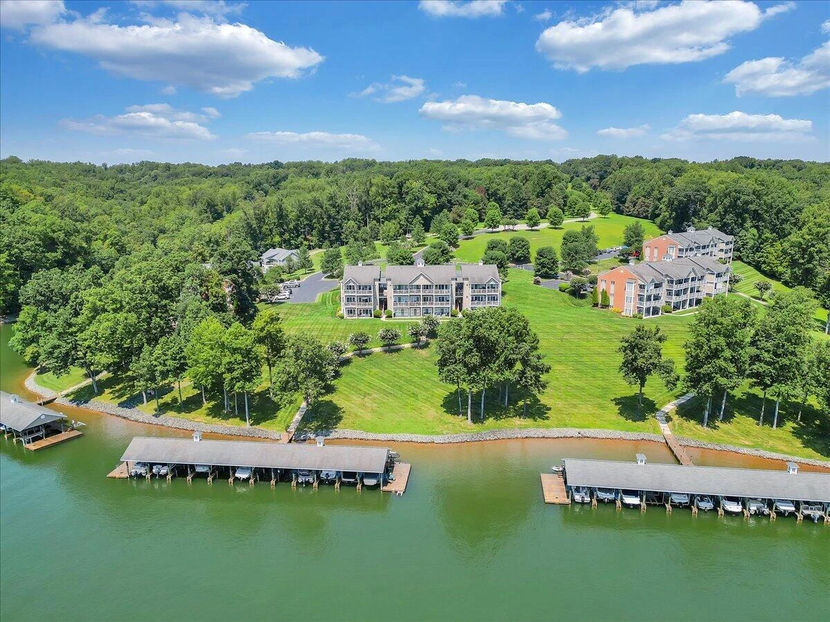 335 S Pointe Shore DR #308 - Photo 85