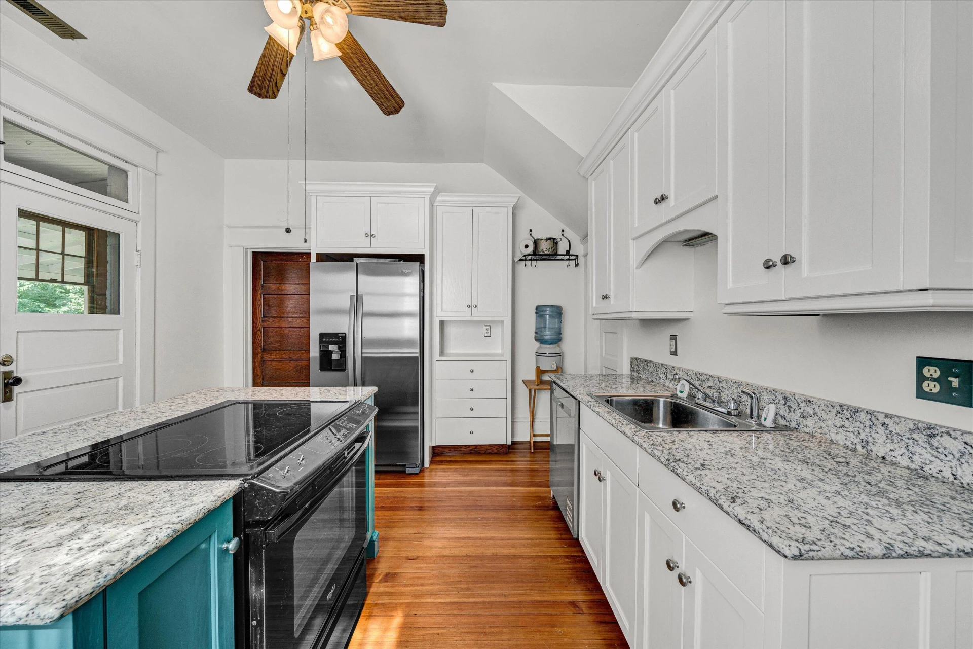 818 Day AVE SW - Photo 12