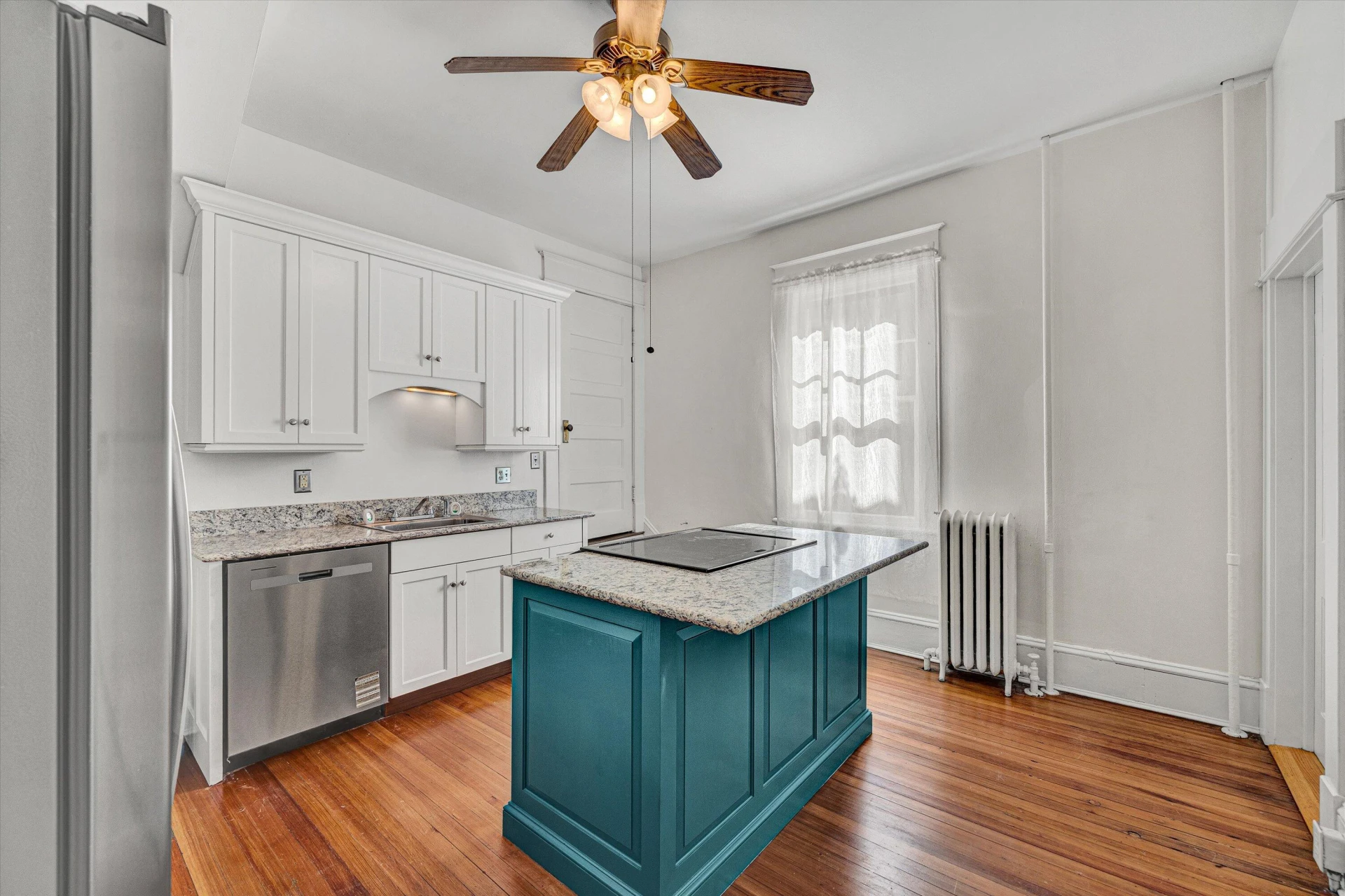 818 Day AVE SW - Photo 14