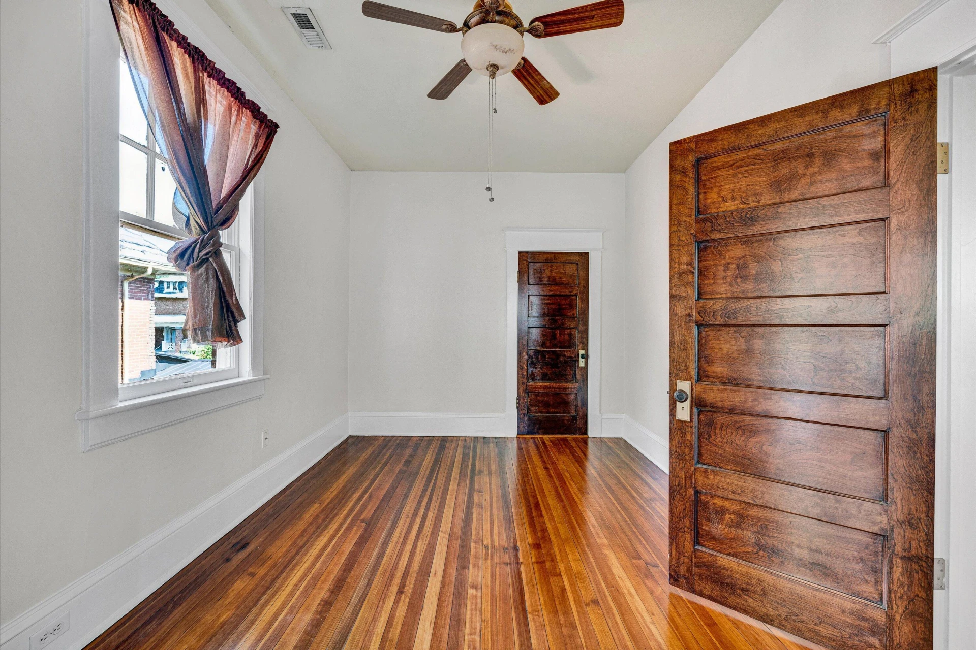 818 Day AVE SW - Photo 23