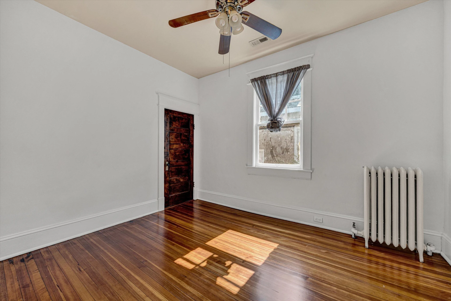 818 Day AVE SW - Photo 28