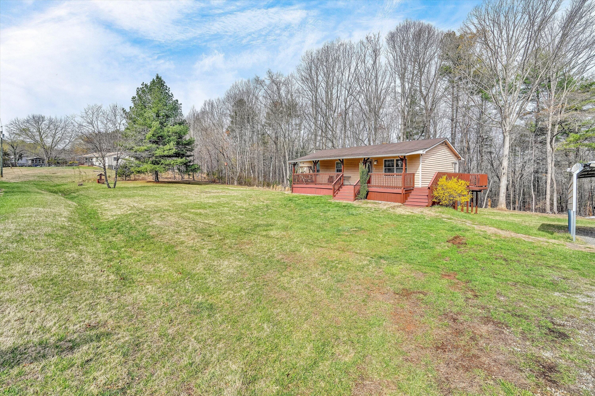 413 Falcon Ridge RD - Photo 3