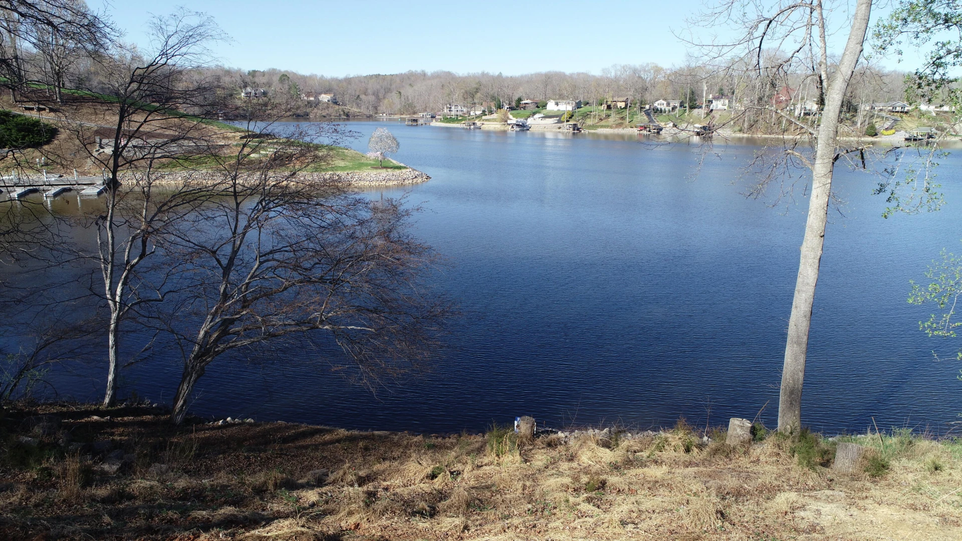 6686 Horseshoe Bend RD