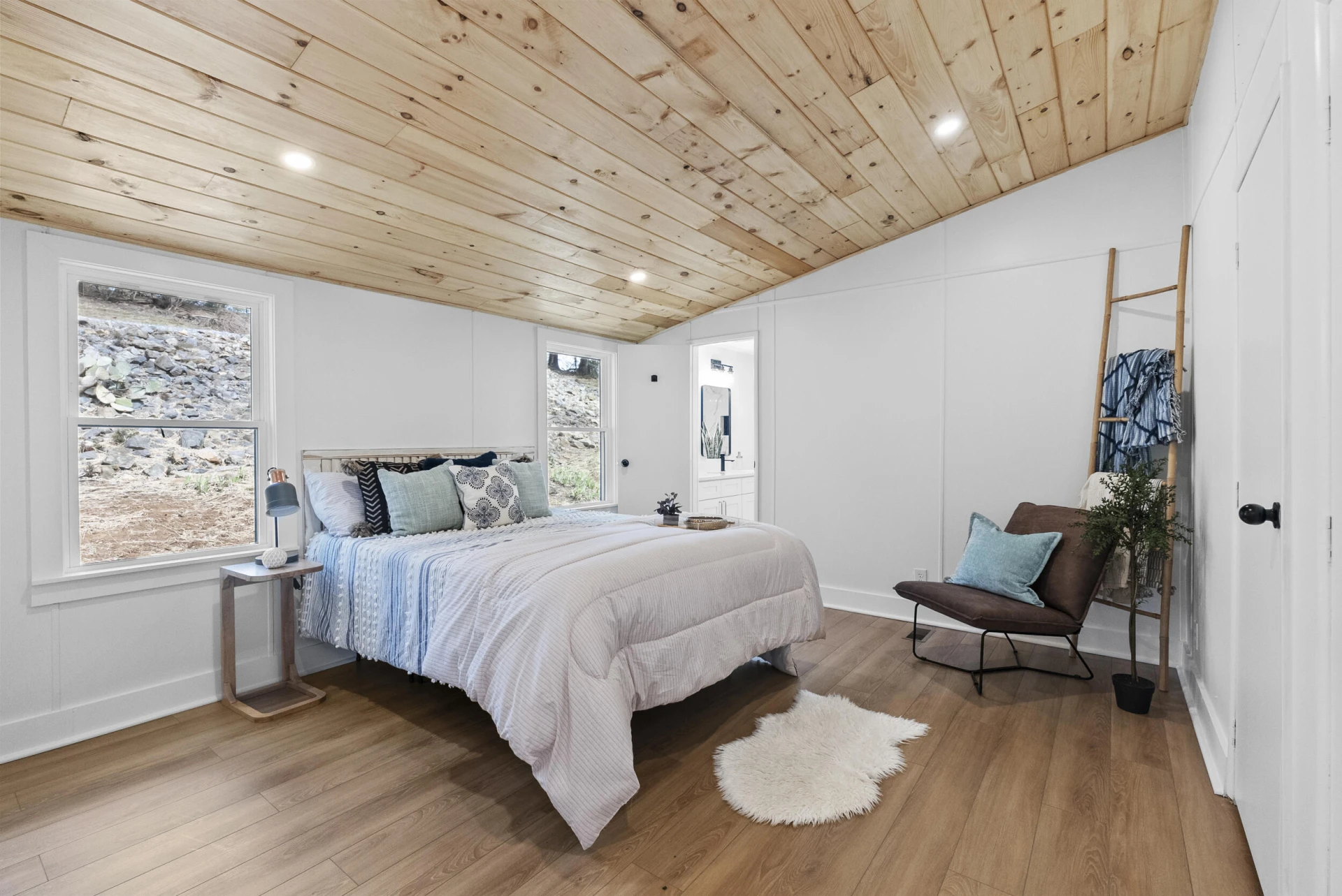 509 Pleasure Point DR - Photo 18