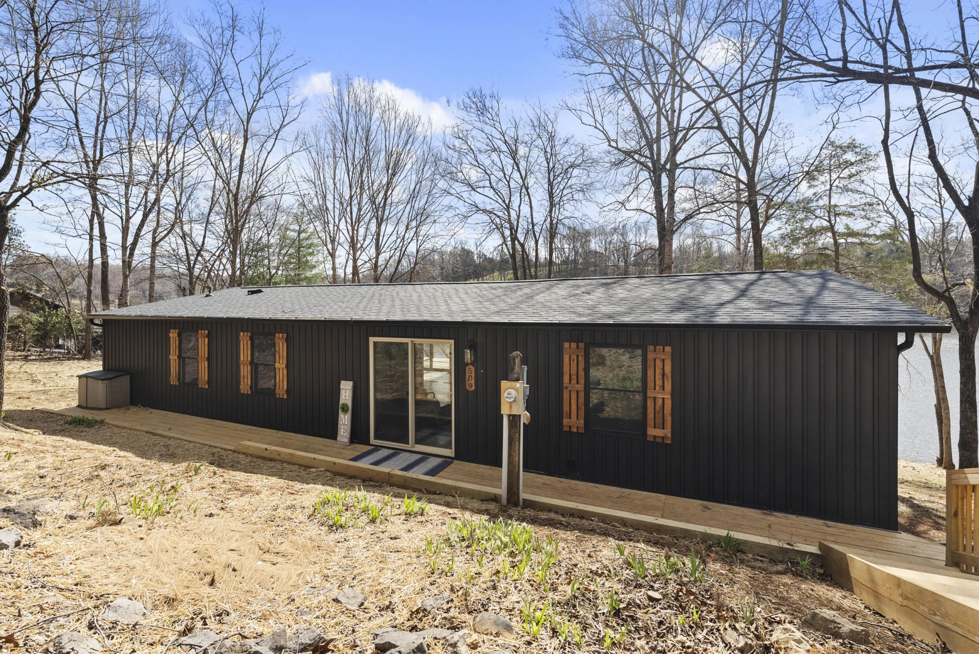 509 Pleasure Point DR - Photo 2