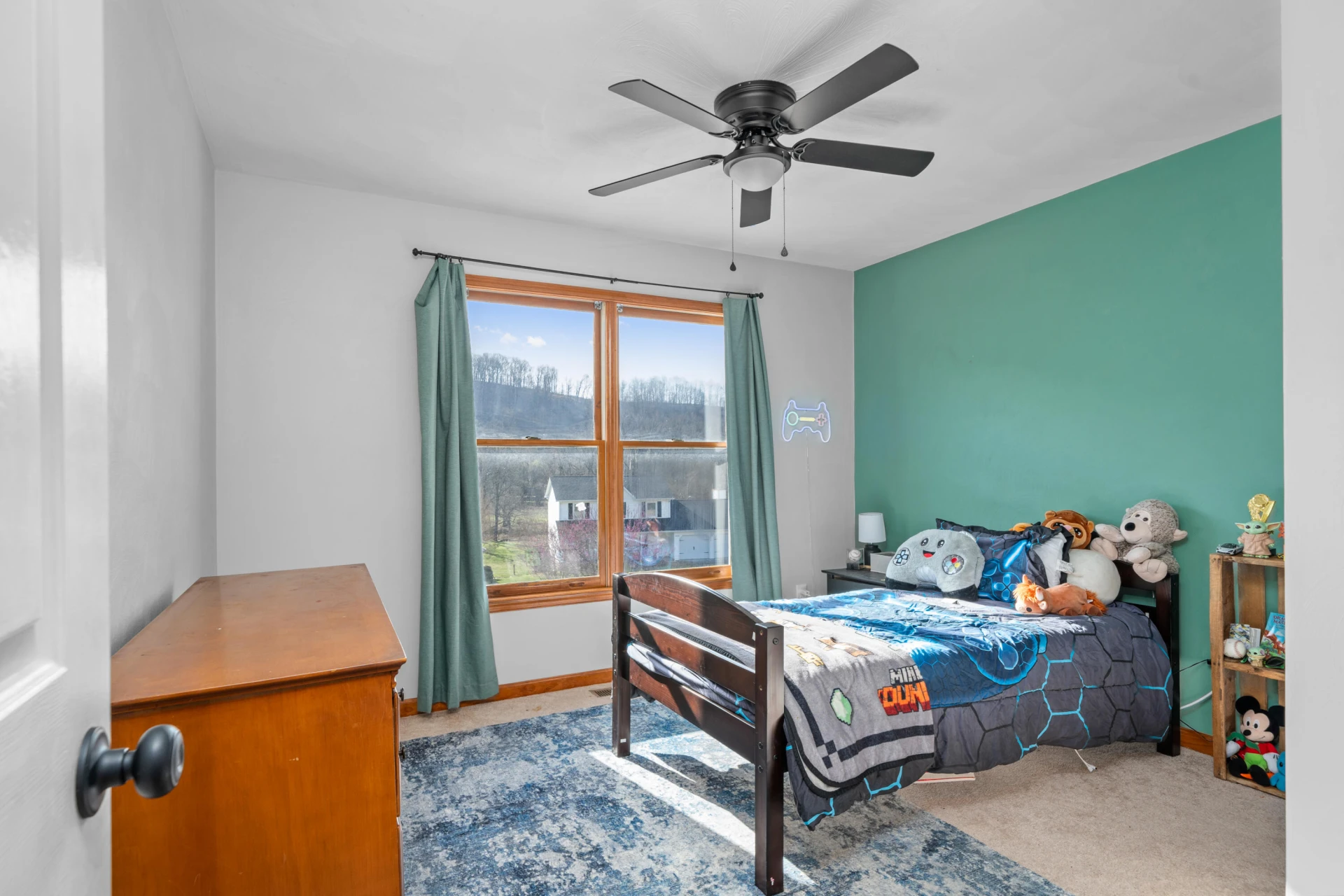 3833 Belmont CT - Photo 14