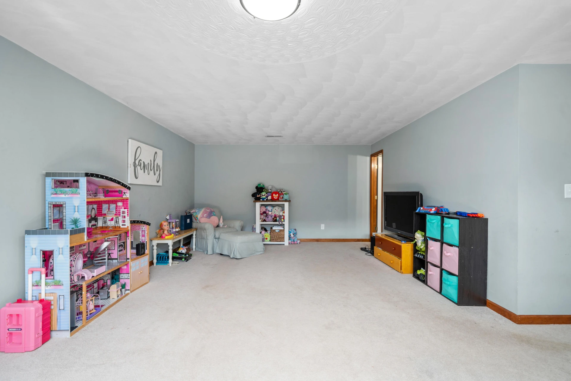 3833 Belmont CT - Photo 18