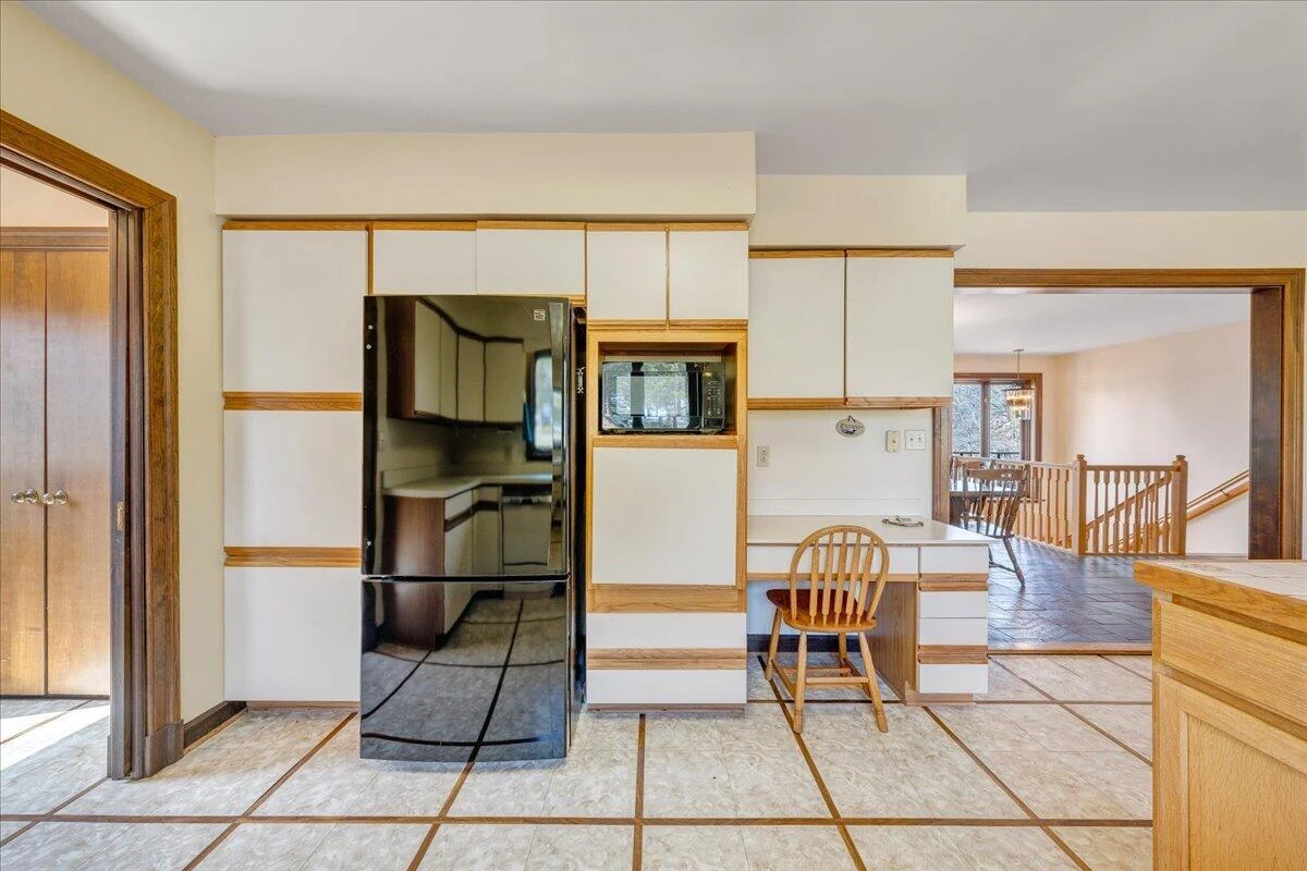 957 Lakemount DR - Photo 31
