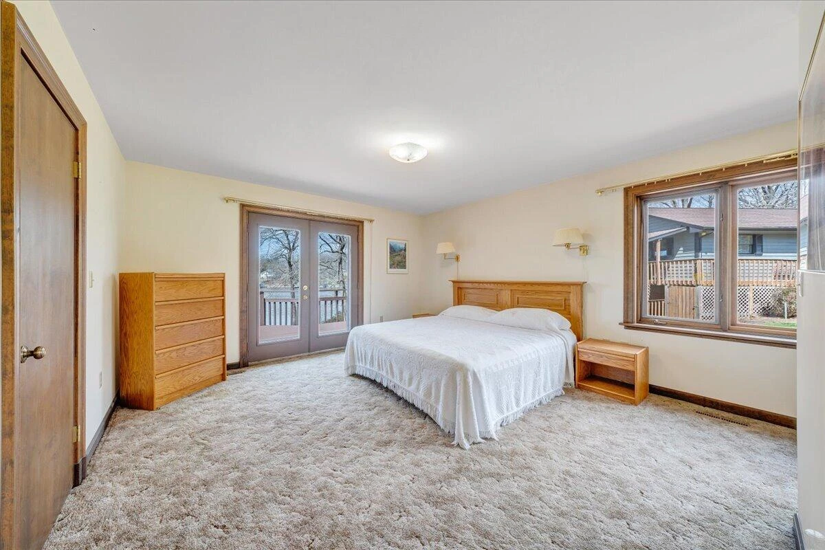 957 Lakemount DR - Photo 34