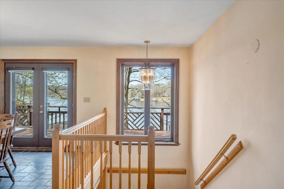 957 Lakemount DR - Photo 45