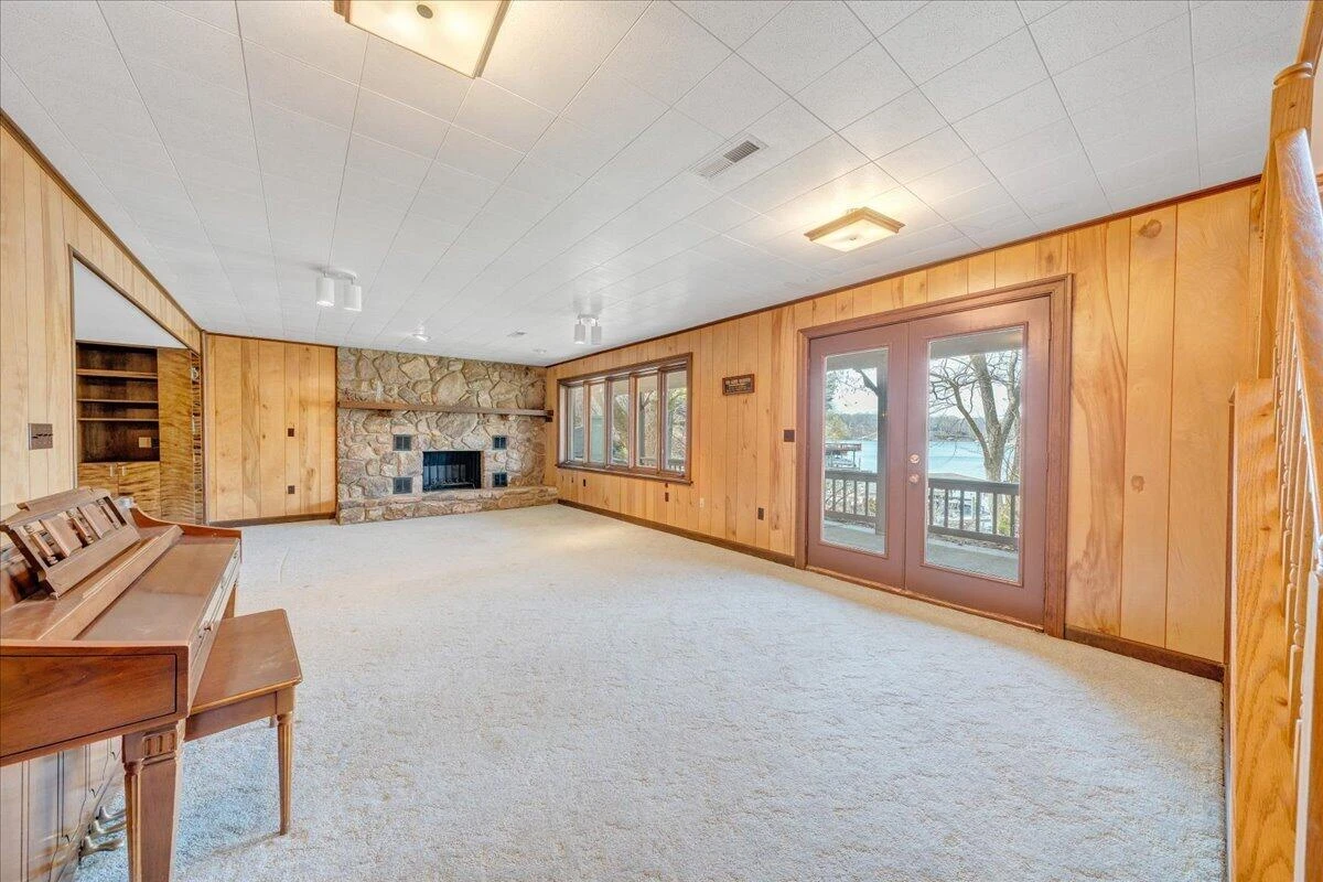 957 Lakemount DR - Photo 48