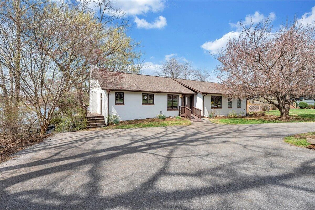 957 Lakemount DR - Photo 76