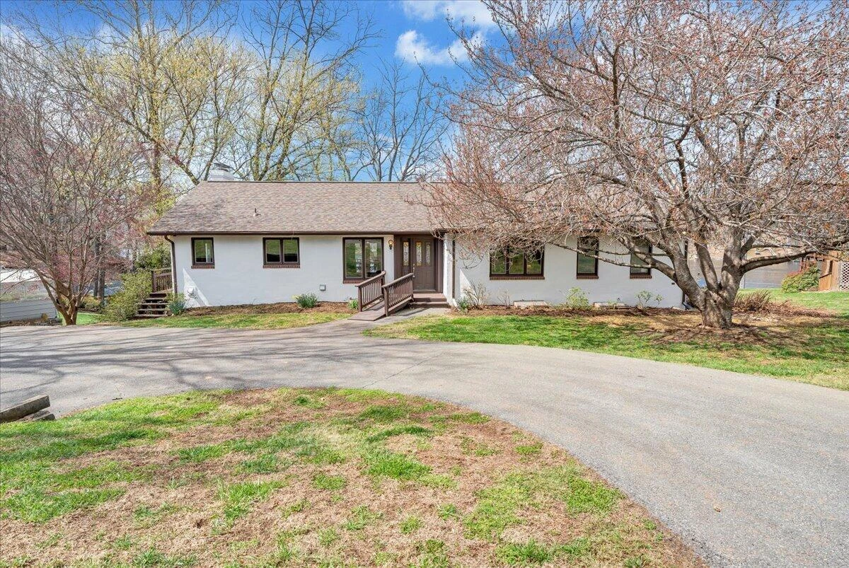 957 Lakemount DR - Photo 79