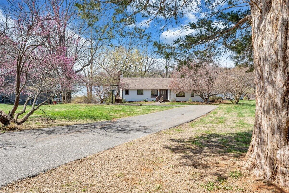 957 Lakemount DR - Photo 80