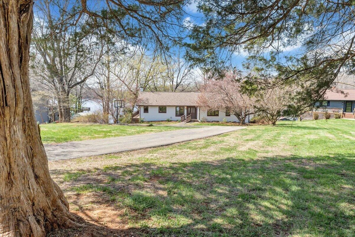 957 Lakemount DR - Photo 81