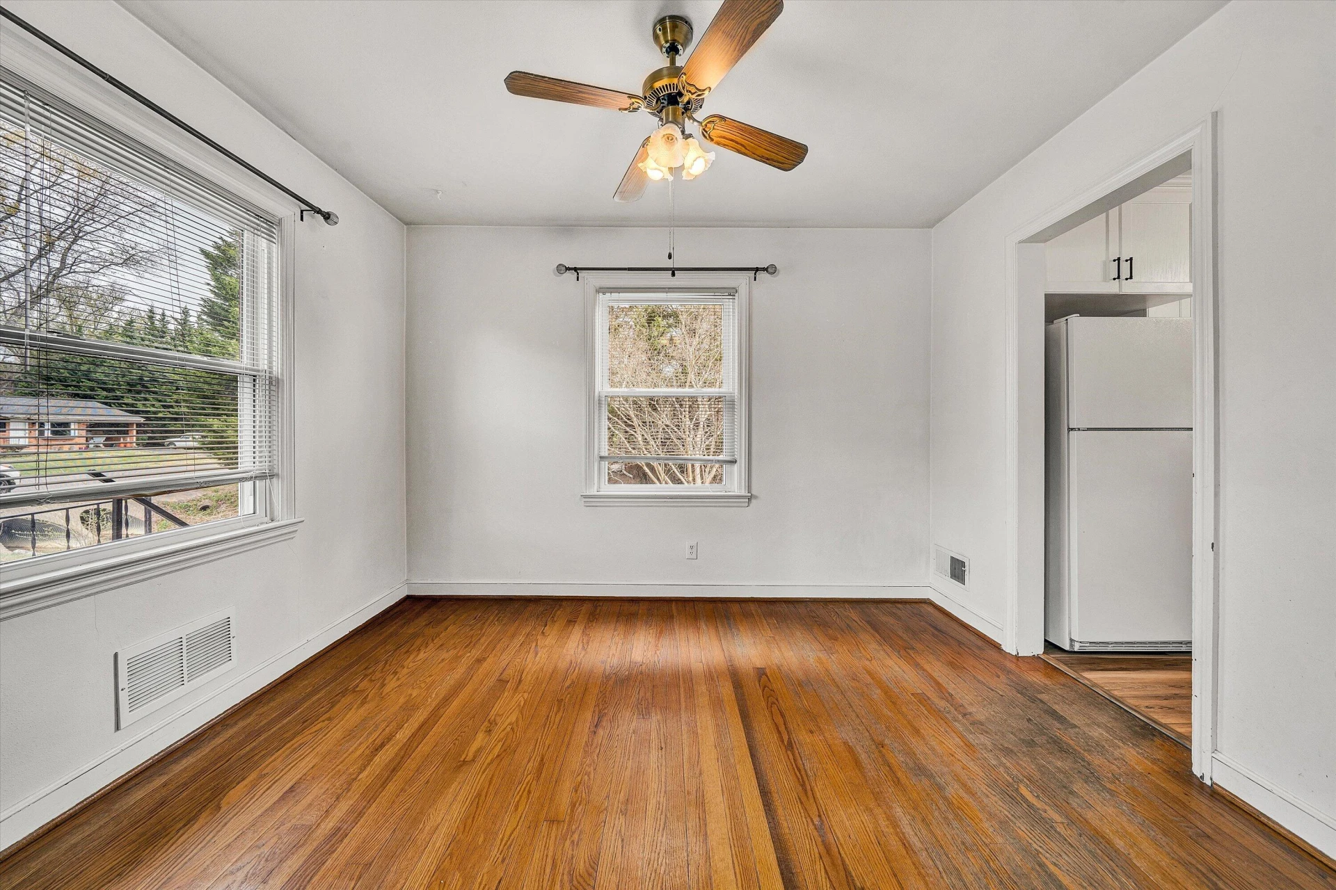 1150 Starmount AVE - Photo 10