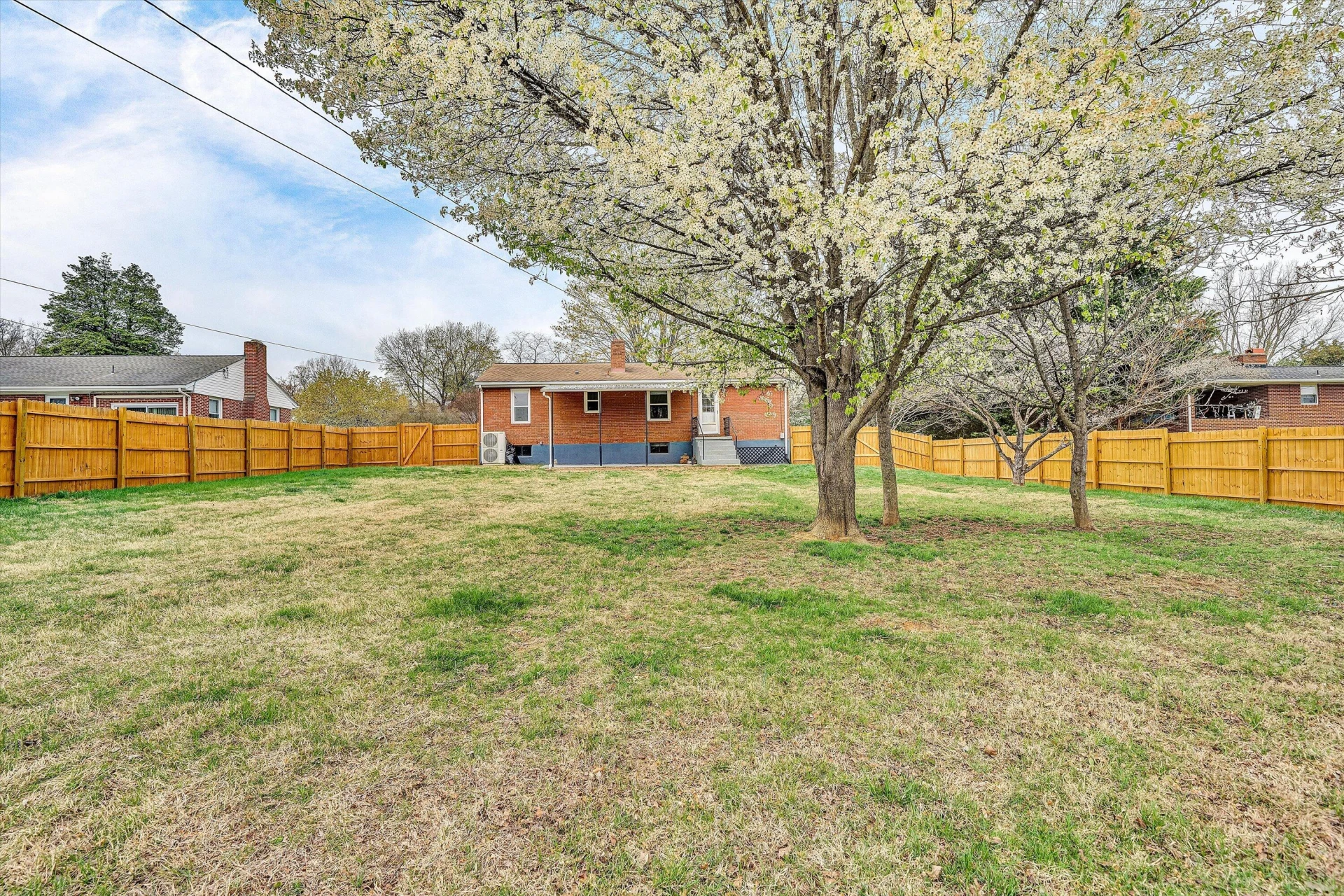 1150 Starmount AVE - Photo 34