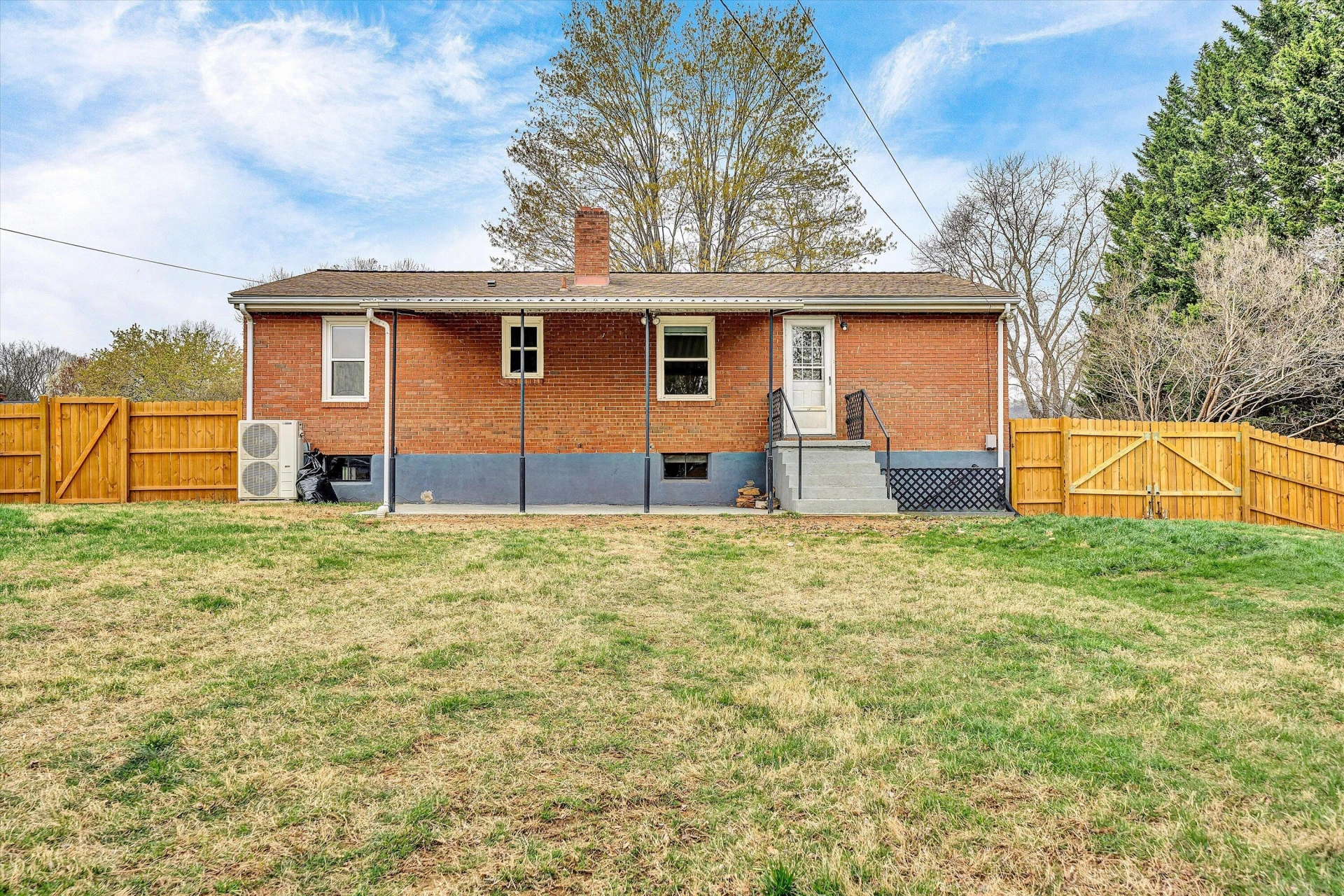1150 Starmount AVE - Photo 35