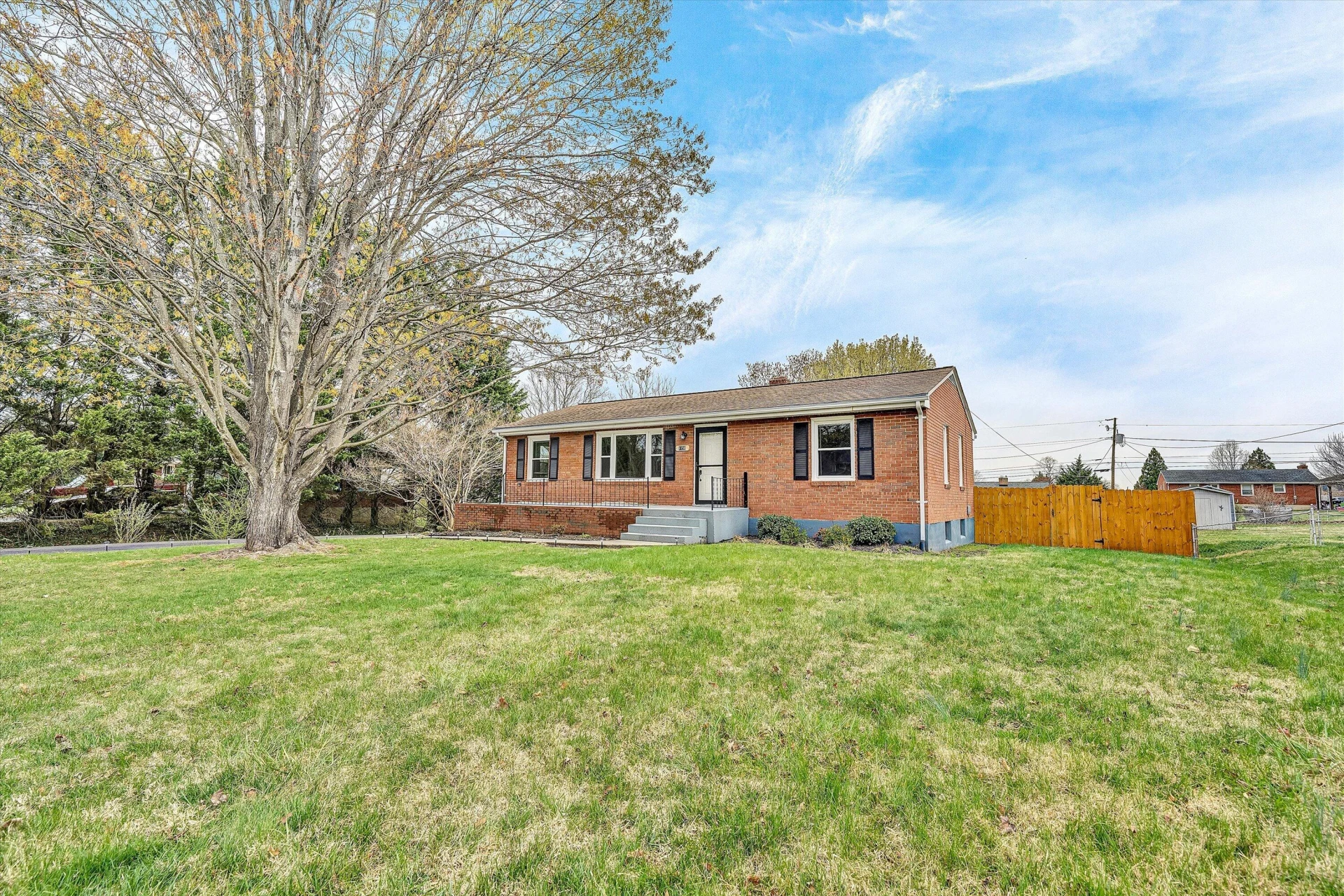 1150 Starmount AVE - Photo 37