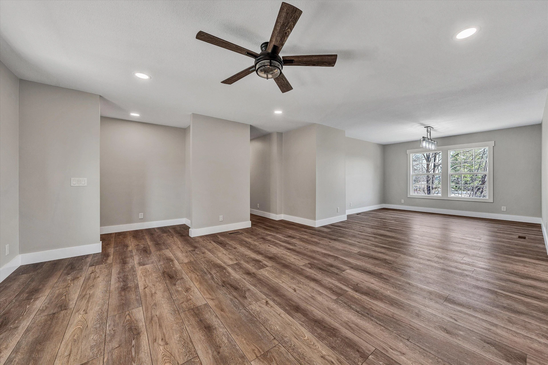 200 Surber DR - Photo 23