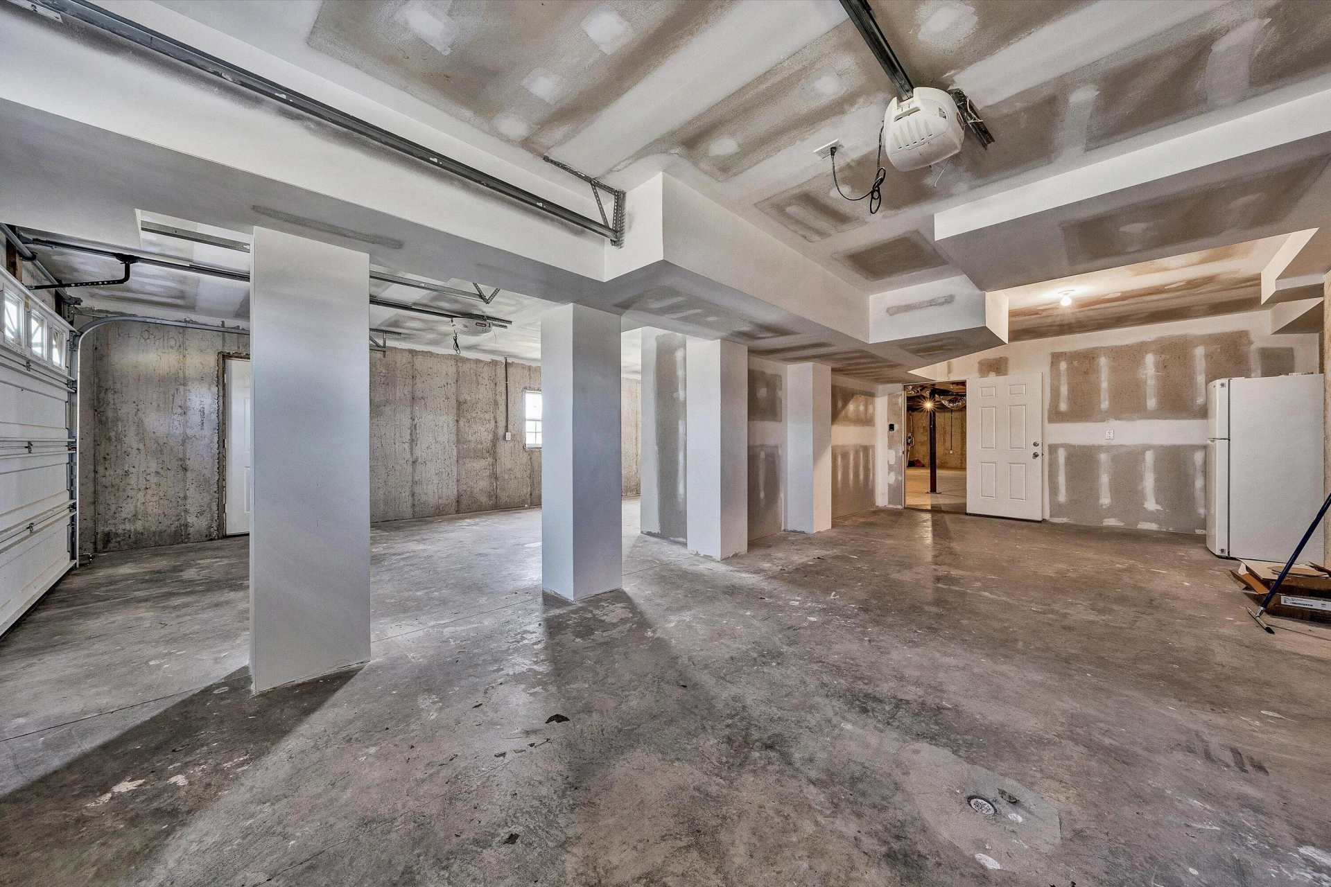 200 Surber DR - Photo 41