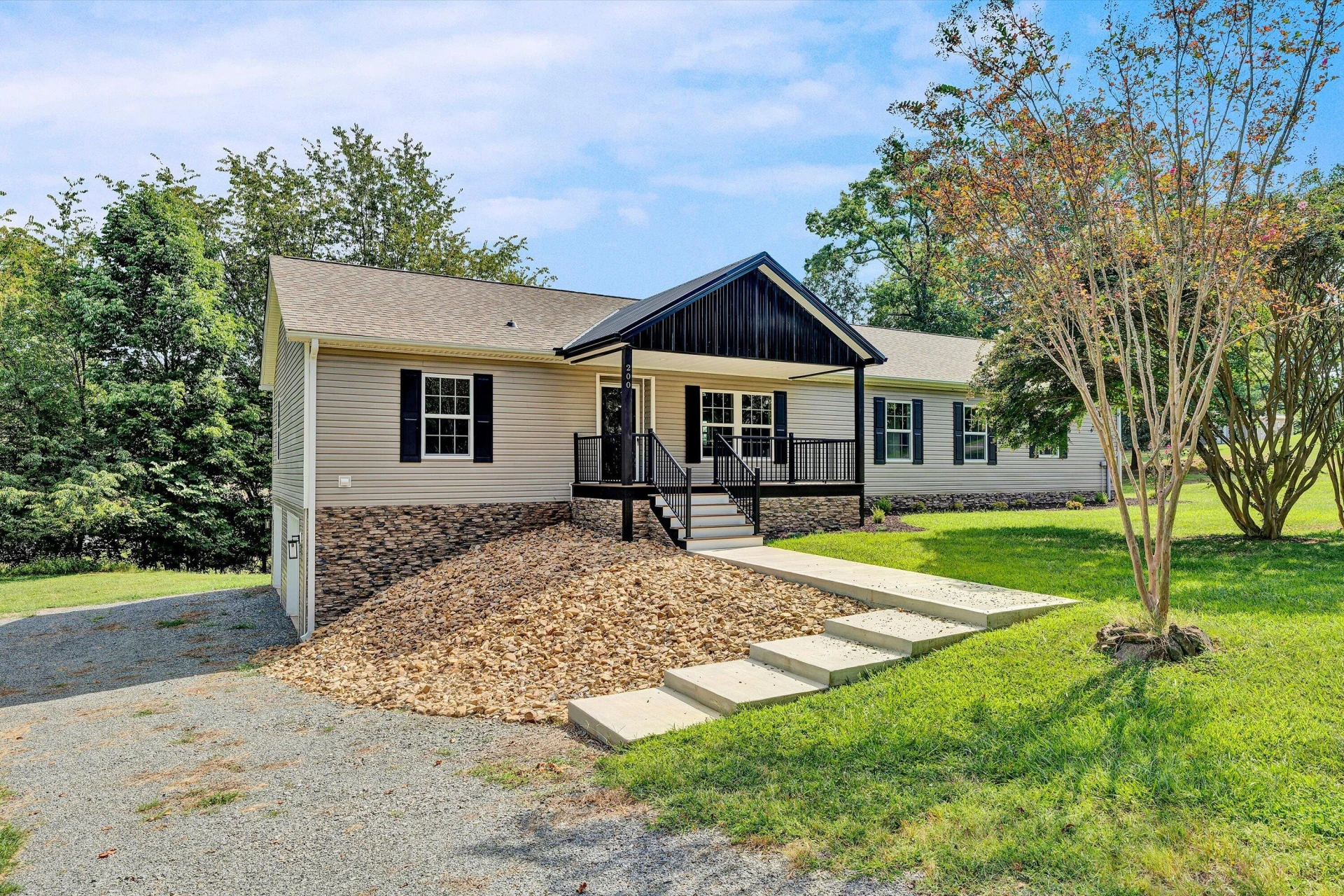 200 Surber DR - Photo 12