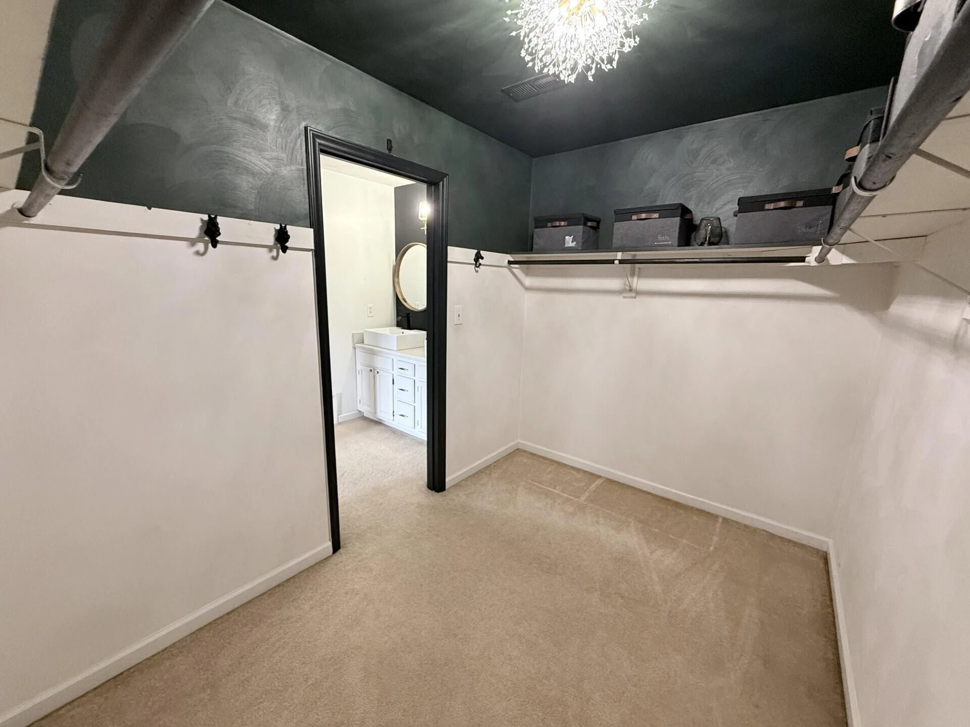 4670 Brookridge RD - Photo 21