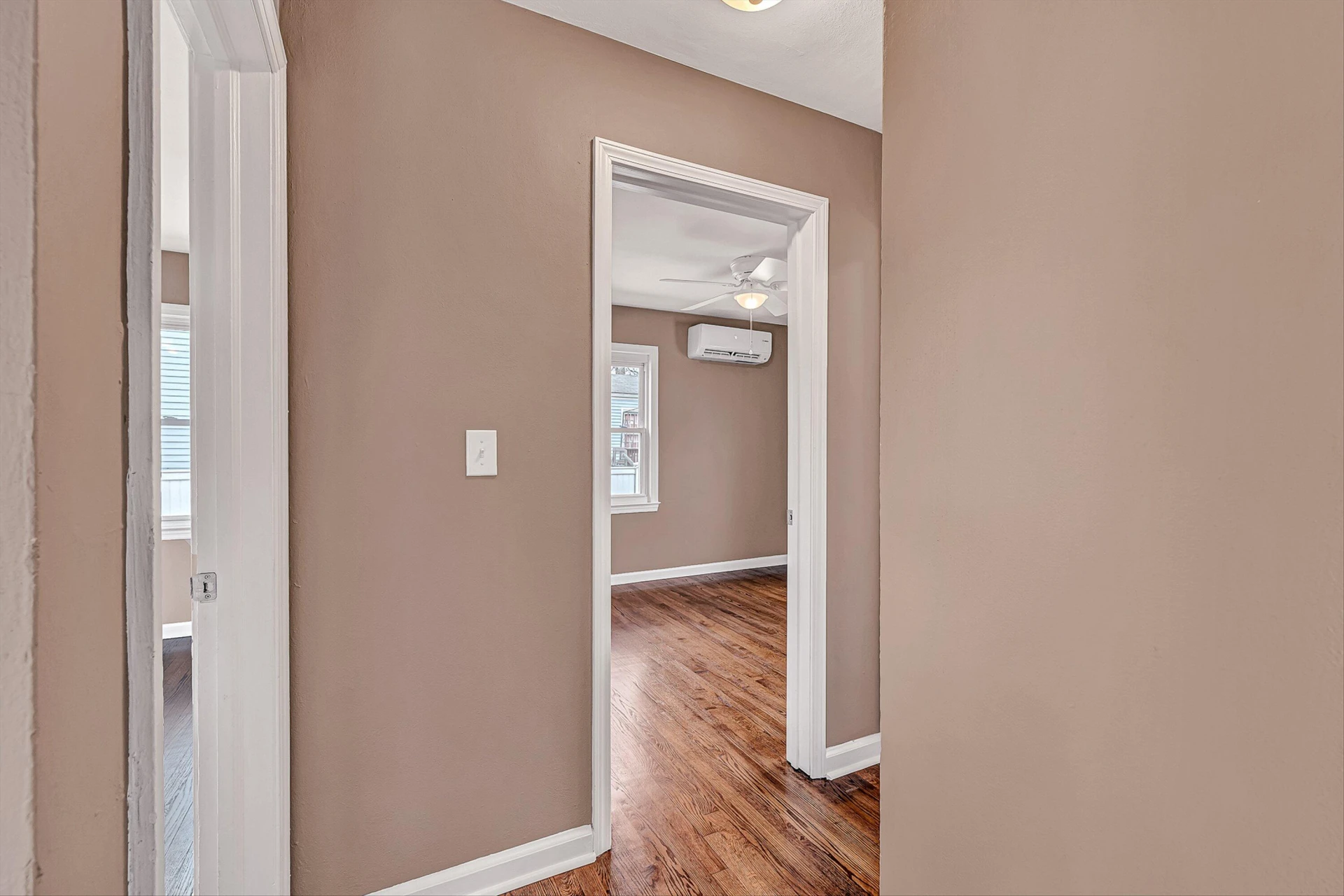 1551 Wellsley ST NW - Photo 11