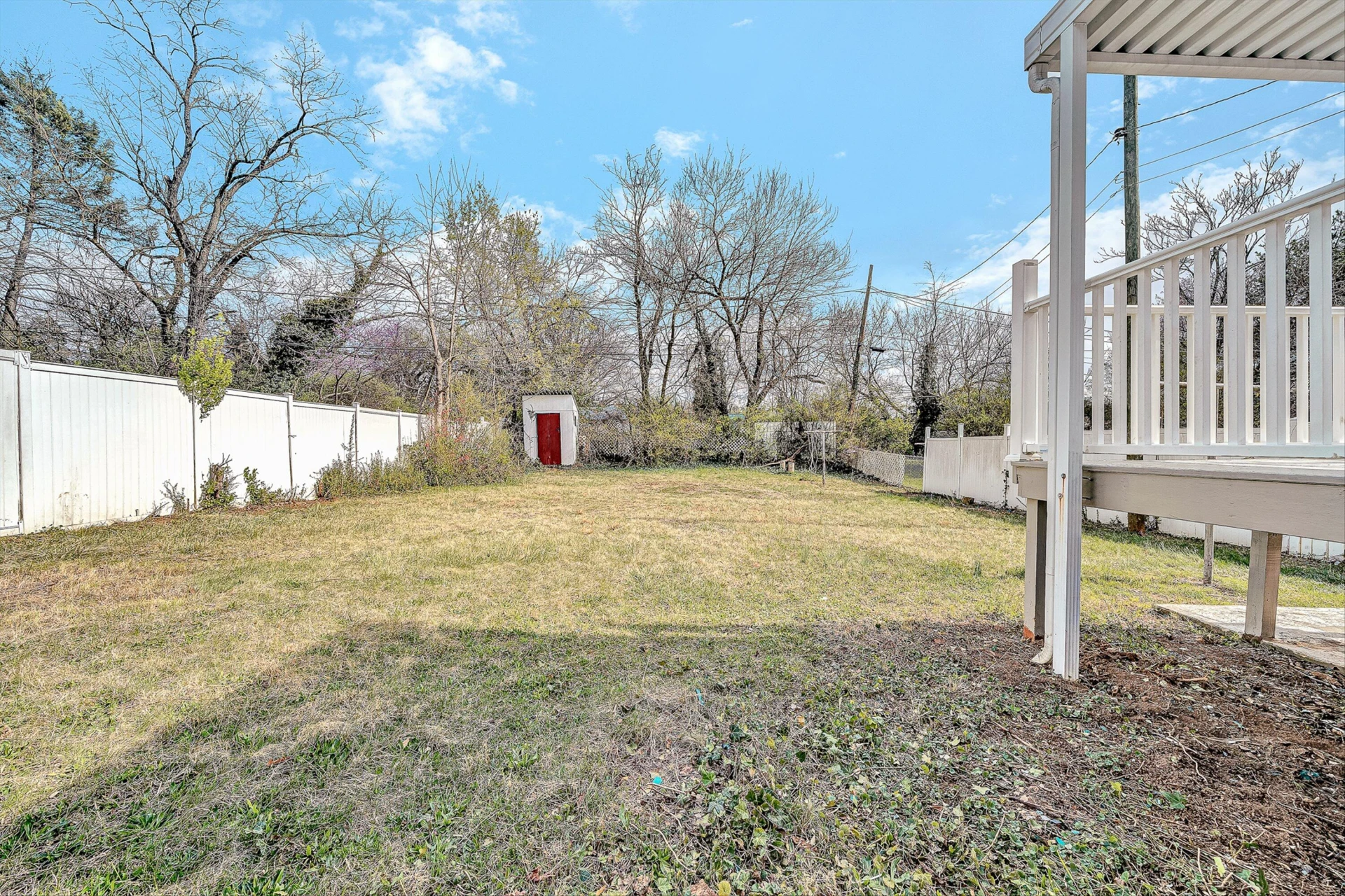 1551 Wellsley ST NW - Photo 18