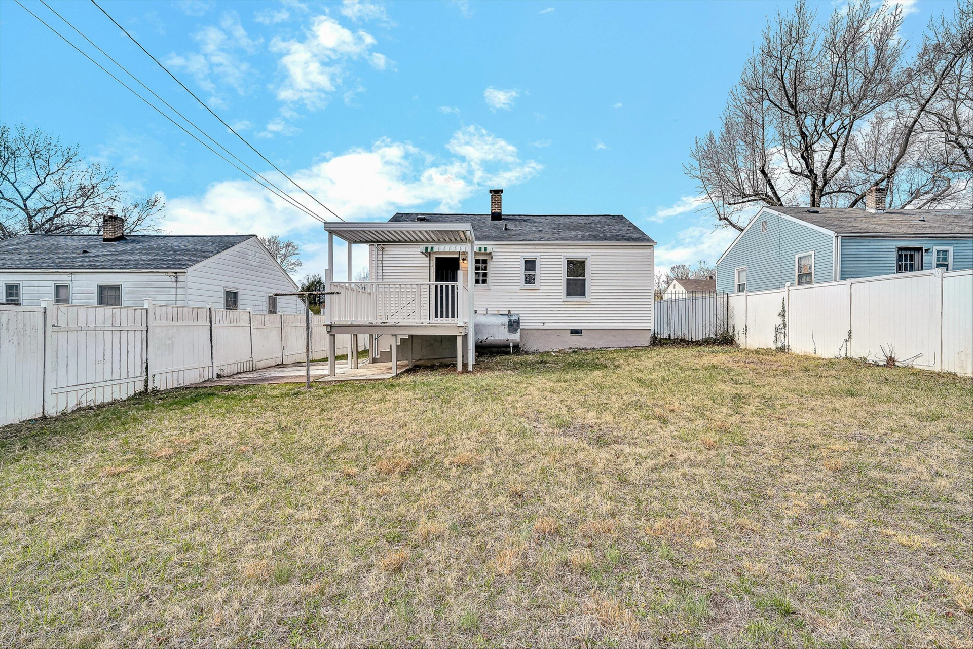 1551 Wellsley ST NW - Photo 19