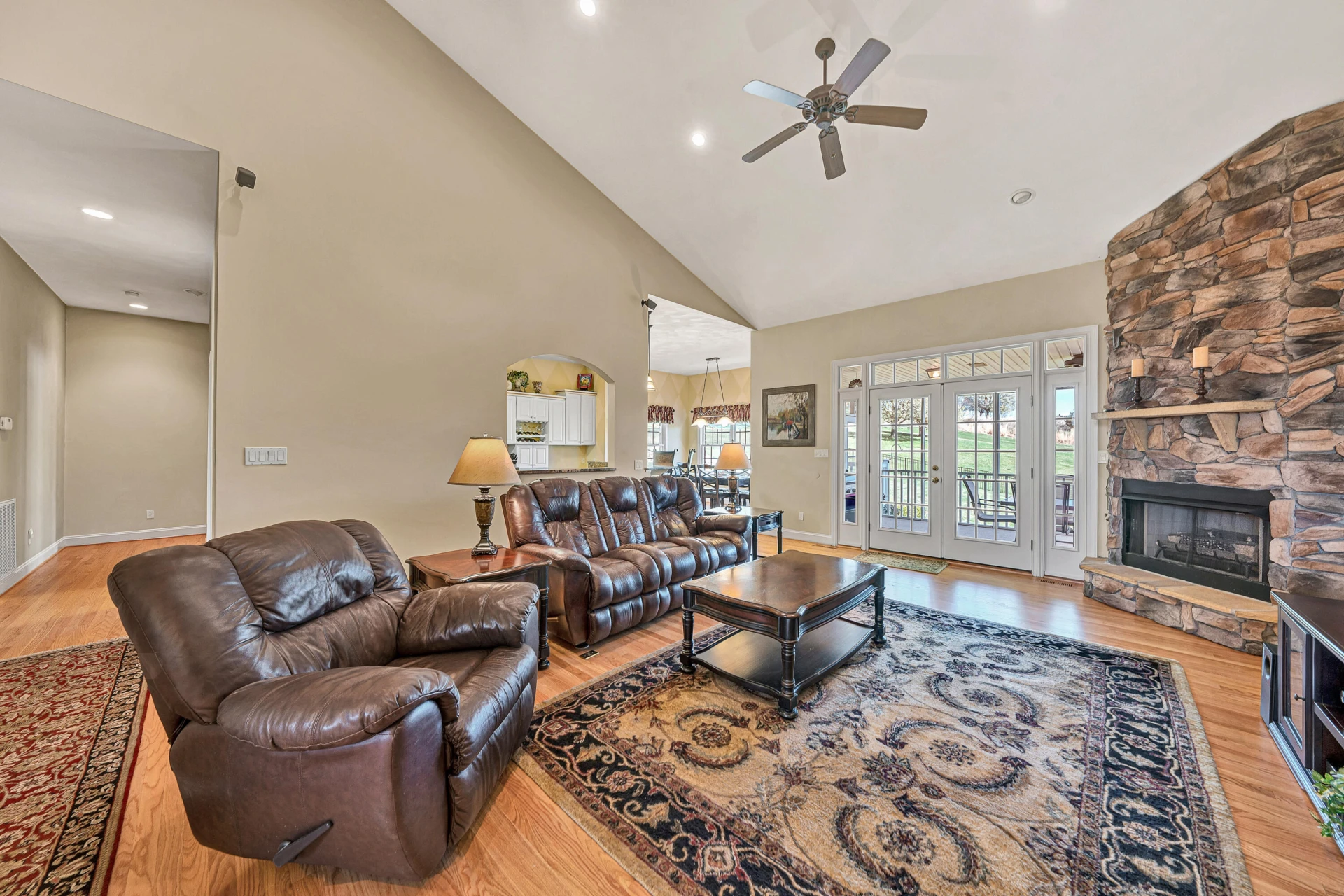 232 Savannah CT - Photo 12